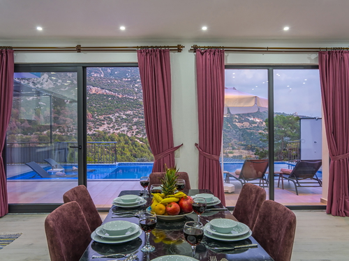  gece  -  Kasım
  | Kalkan İslamlar Balayı Villası: Jakuzili, Özel Havuzlu, 5 Kişilik Muhafazakar